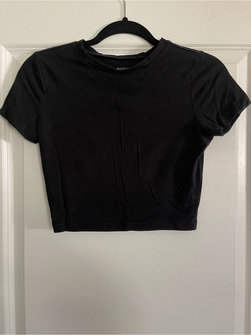 wild fable Black Cropped Crewneck Tee